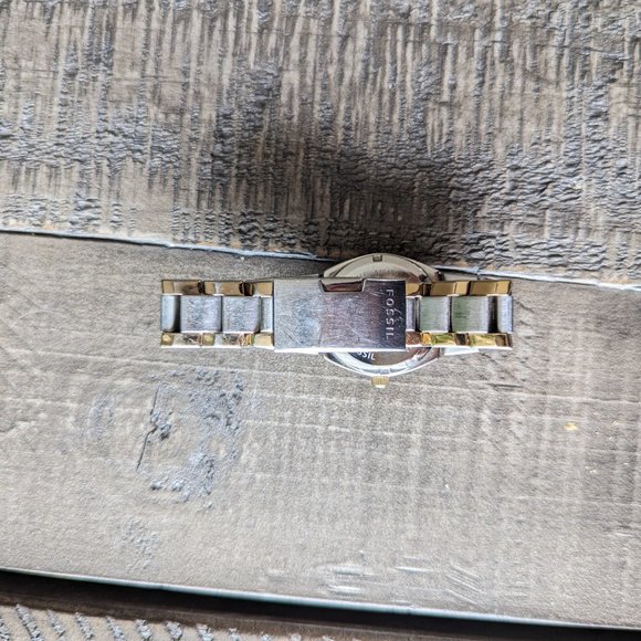 Fossil Watch Women's Small Petite Two Toned Date CZ Bling with Tin - Picture 3 of 6